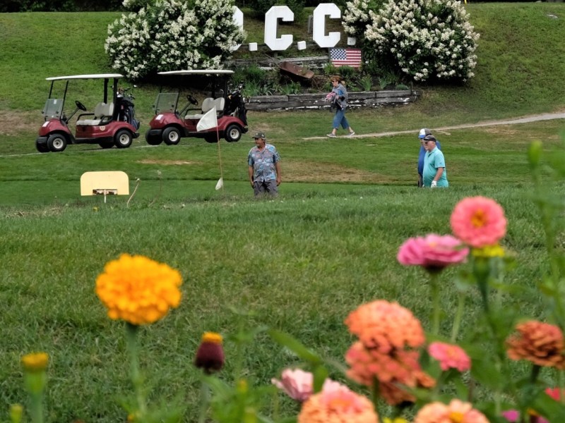 Tee up the rest of summer at western Maine golf courses