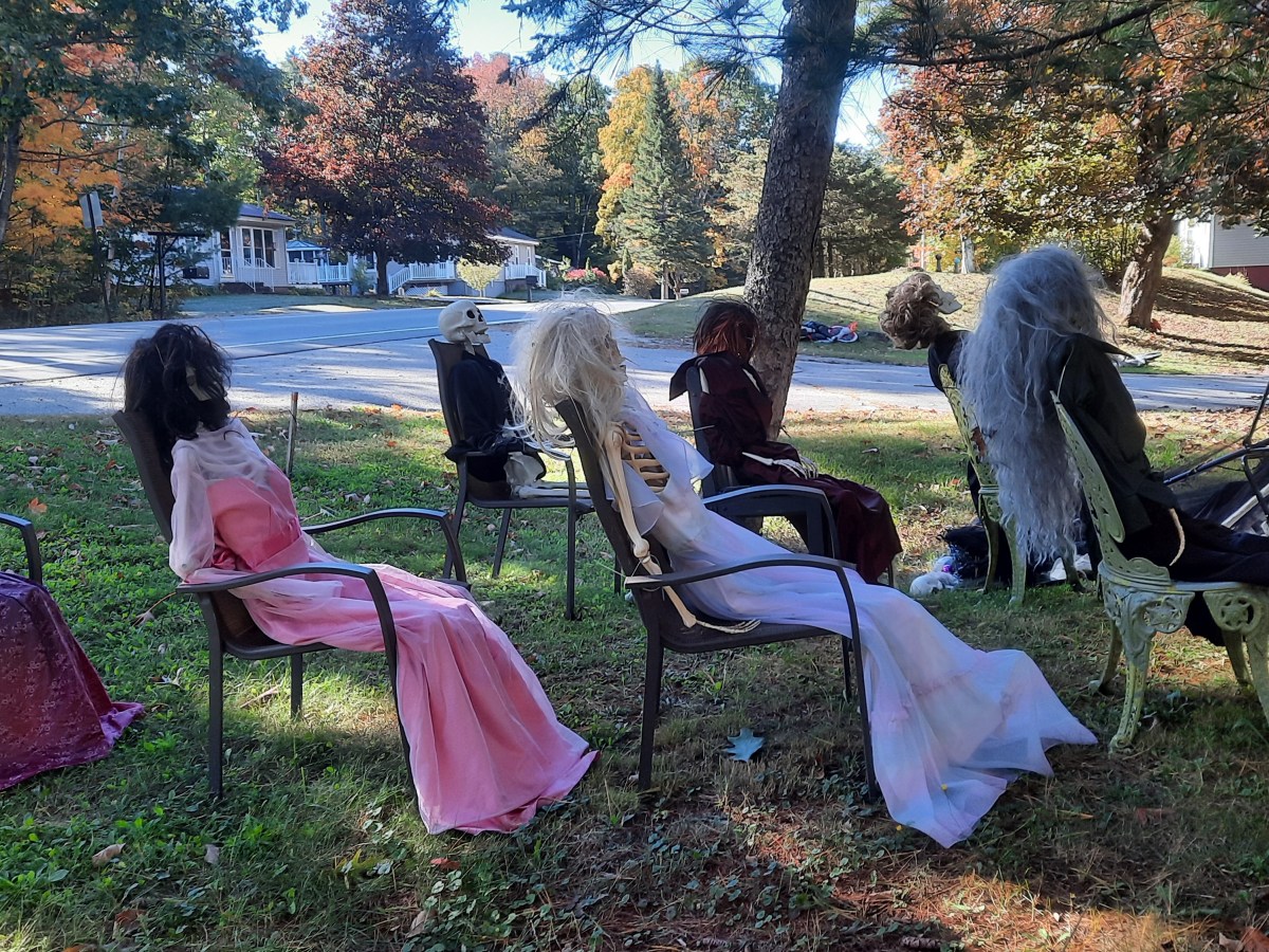 Jay home ready for peak foliage, Halloween celebrations