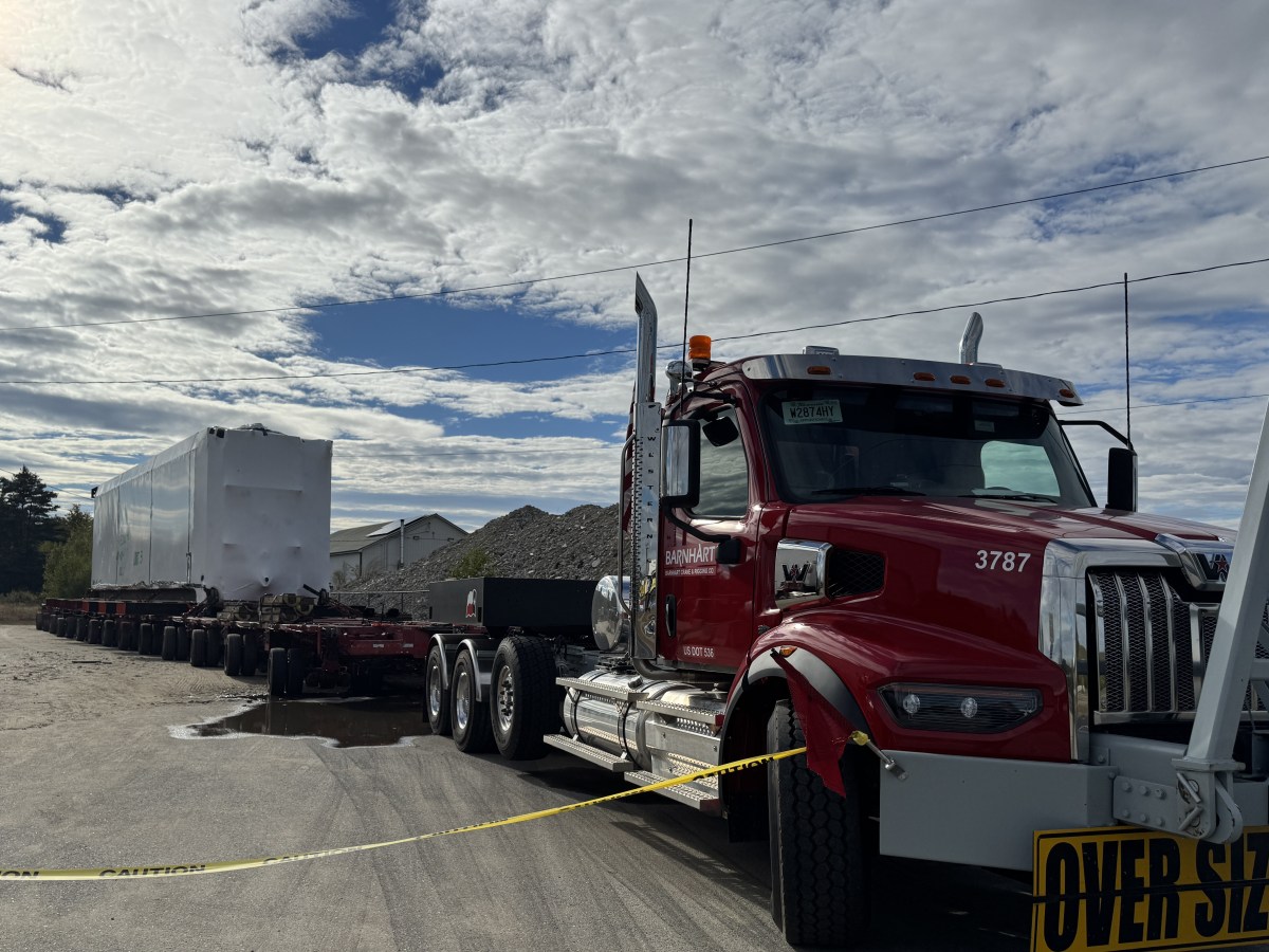 Jay generator journey loses steam as ‘super oversize’ load stops in Oxford